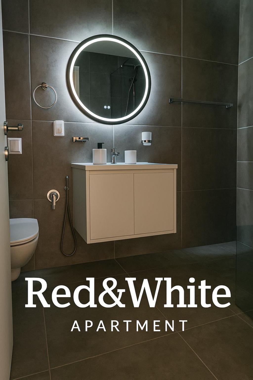 Red & White Palace Apartment Тирана Екстер'єр фото
